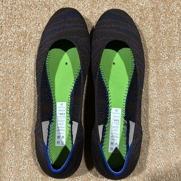 Rothy’s limited edition square toe! Pretty neutral design, gently used. - Picture 1 of 4